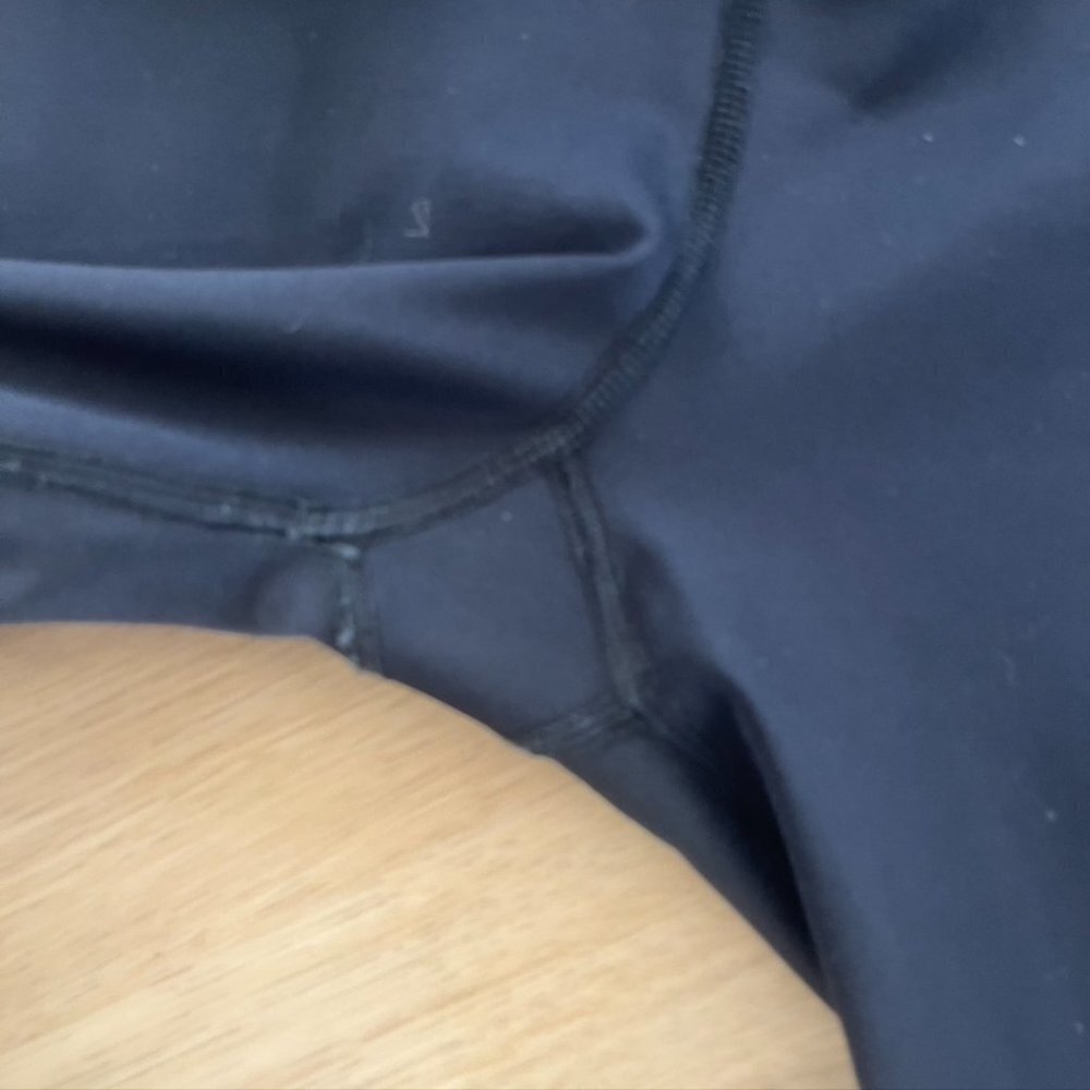 Good American Performance Black Workout Leggings … - image 6